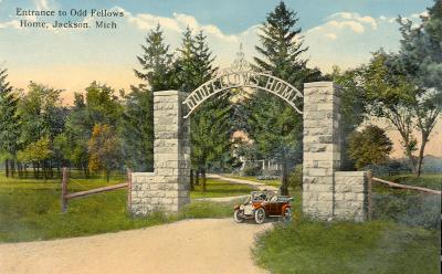 Entrance to Odd Fellows Home, Jackson, Mich