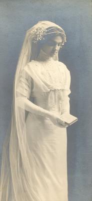 Unidentified Girl, Confirmation Portrait